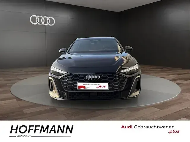Gebraucht Audi A5 S-Line 204 PS (150 kW) 2025 Schwarz Kombi