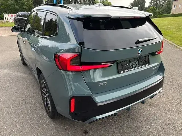 Gebraucht BMW X1 M Sport 170 PS (125 kW) 2025 Cape york metallic SUV