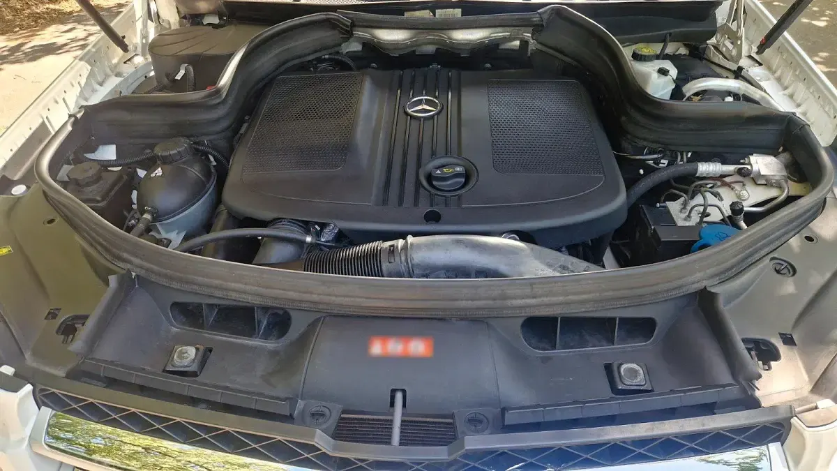 Gebraucht Mercedes GLK250 204 PS (150 kW) 2011 Weiß SUV