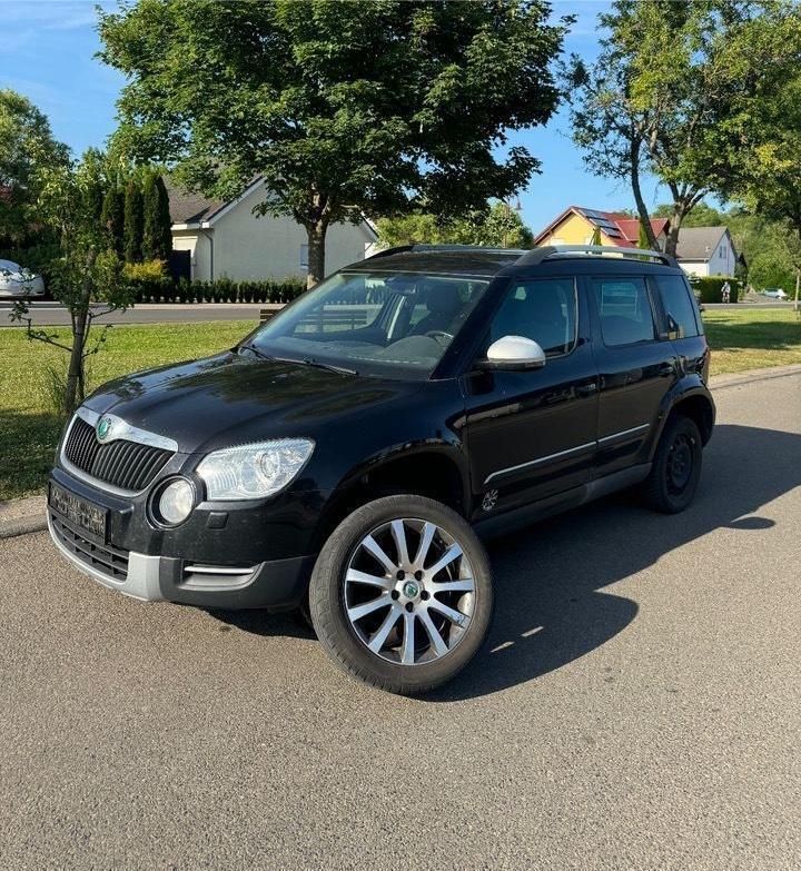 Schwarz Gebraucht 2013 Skoda Yeti SUV | 3.450 € (Superpreis) - Bild 1/4