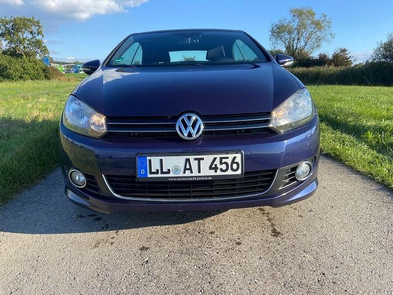 Gebraucht VW Golf Cabriolet LOUNGE 105 PS (77 kW) 2016 Blau Cabrio