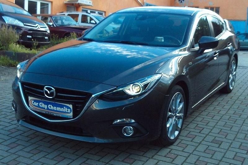 Gebraucht 2015 Mazda 3 Center-Line Limousine | 9.799 € (Guter Preis) - Bild 1/4