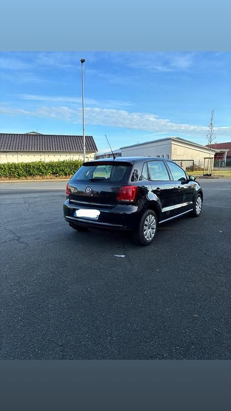 Gebraucht VW Polo Comfortline 90 PS (66 kW) 2012 Schwarz Kleinwagen