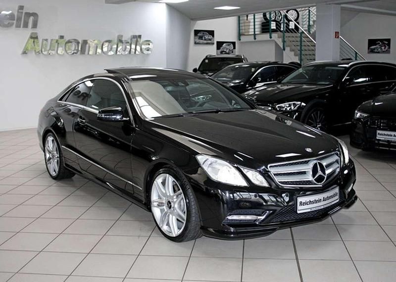 Gebraucht Mercedes E350 AMG 306 PS (225 kW) 2013 Obsidianschwarz Coupé