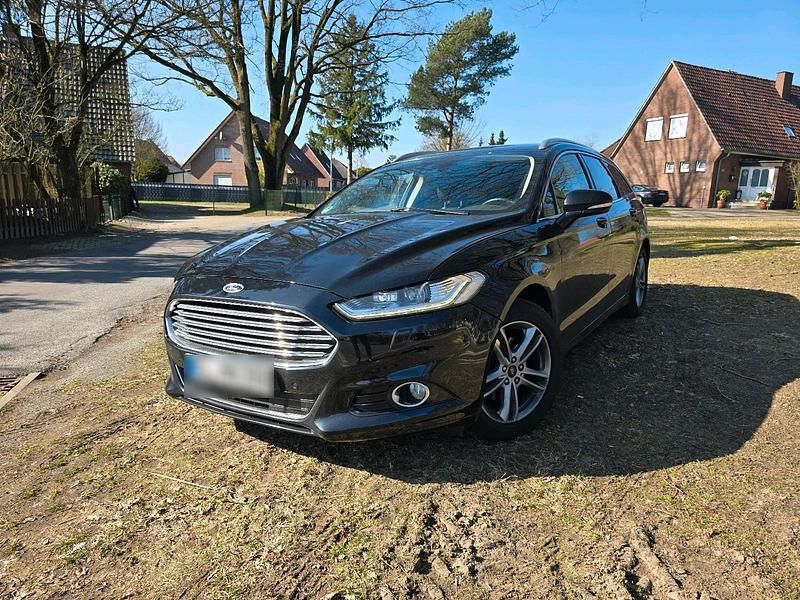 Gebraucht Ford Mondeo Titanium 170 PS (125 kW) 2016 Schwarz Kombi