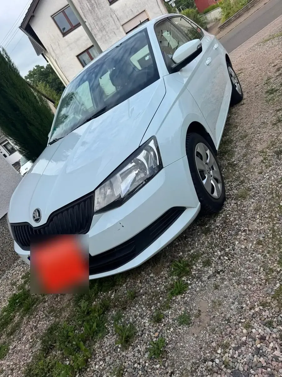 Gebraucht Skoda Fabia 90 PS (66 kW) 2018 Weiß Kleinwagen