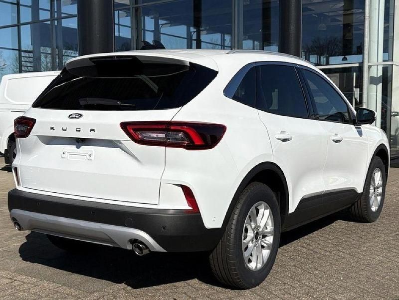 Neu Ford Kuga Titanium 151 PS (111 kW) 2026 Weiß SUV