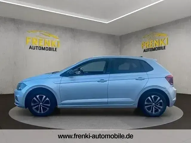 Gebraucht VW Polo IQ Drive 95 PS (69 kW) 2019 Silber Limousine