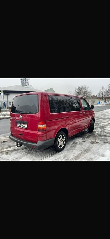 Gebraucht VW T5 131 PS (96 kW) 2006 Rot Van