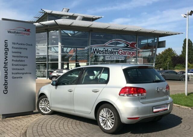 Gebraucht VW Golf VI Trendline 86 PS (63 kW) 2010 Andere farbe metallic Kleinwagen