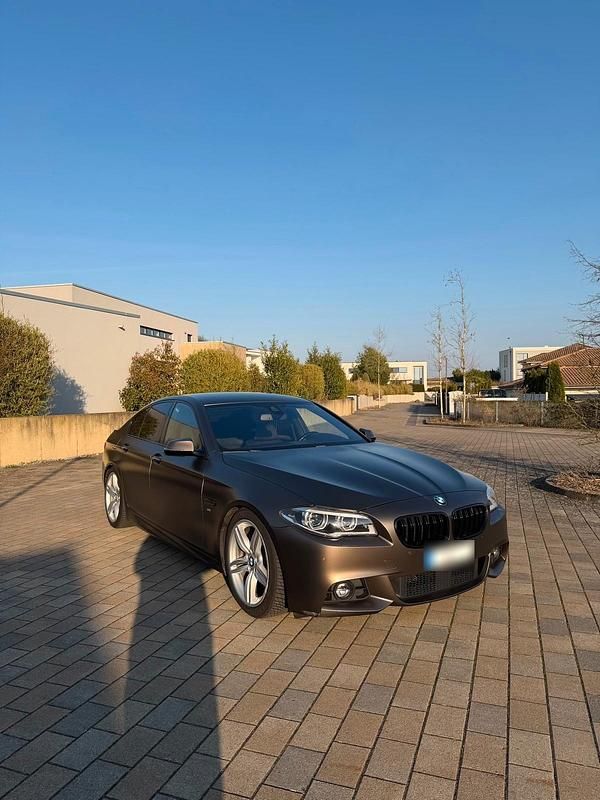 Gebraucht BMW 535 M Sport 313 PS (230 kW) 2015 Braun Limousine