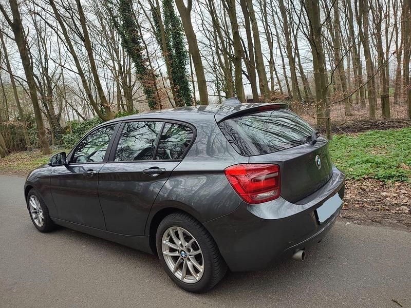 Gebraucht BMW 116 Efficient Dynamics 116 PS (85 kW) 2013 Grau Kleinwagen