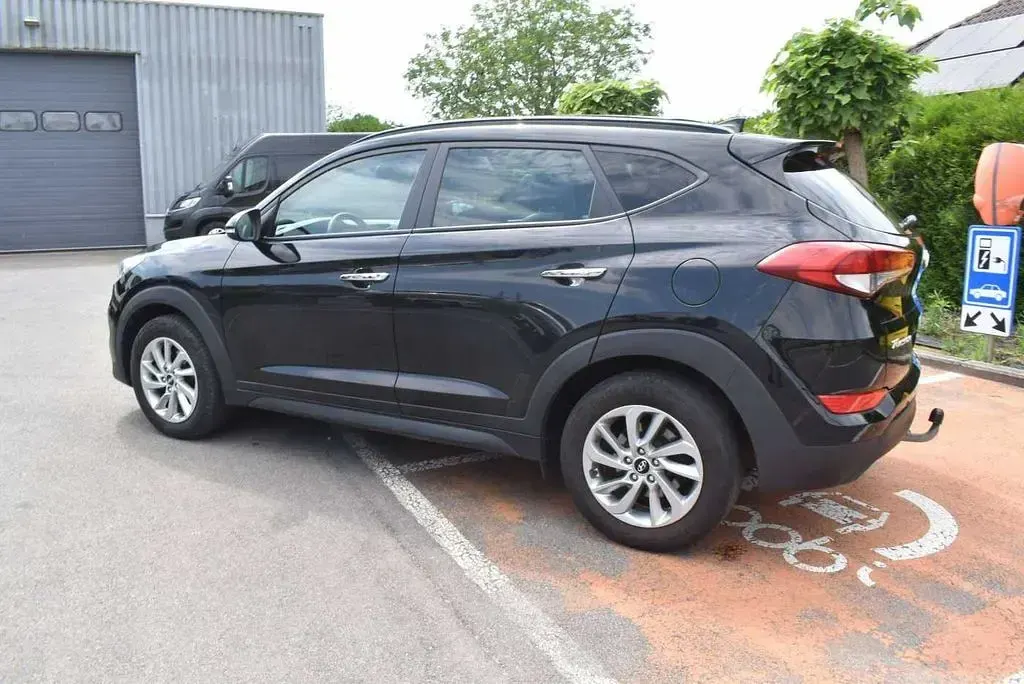 Gebraucht Hyundai Tucson Premium 116 PS (85 kW) 2016 Schwarz SUV
