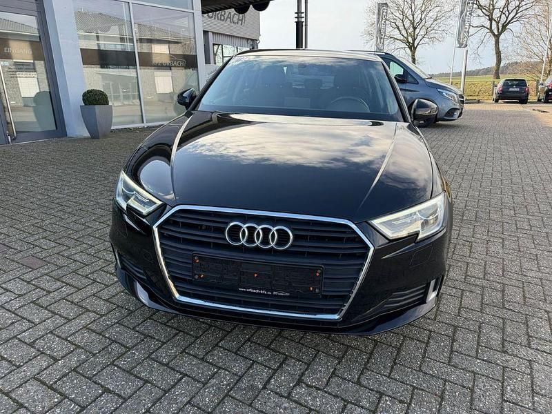 Gebraucht Audi A3 Comfort 150 PS (110 kW) 2018 Schwarz Limousine