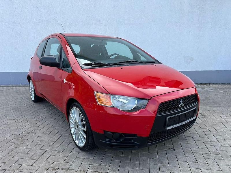 Rot Gebraucht 2009 Mitsubishi Colt Kleinwagen | 2.800 € (Teuer) - Bild 1/4