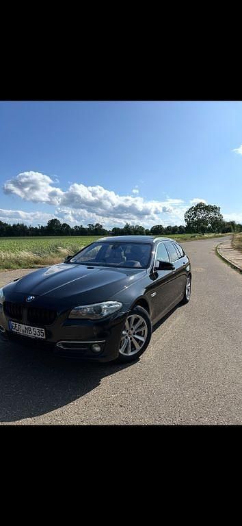 Gebraucht BMW 535 Luxury Line 313 PS (230 kW) 2015 Schwarz Kombi