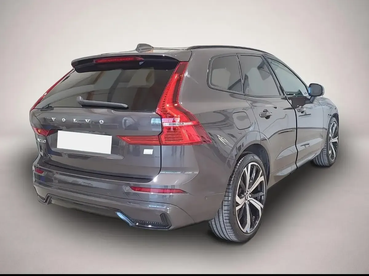 Gebraucht Volvo XC60 Ultimate 455 PS (334 kW) 2024 Manufacturer SUV