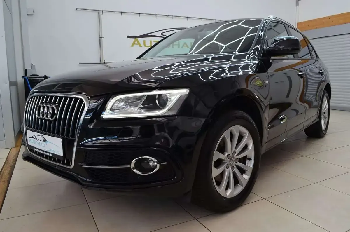 Second-hand Audi Q5 S-Line 150 CP (110 kW) 2016 Negru SUV