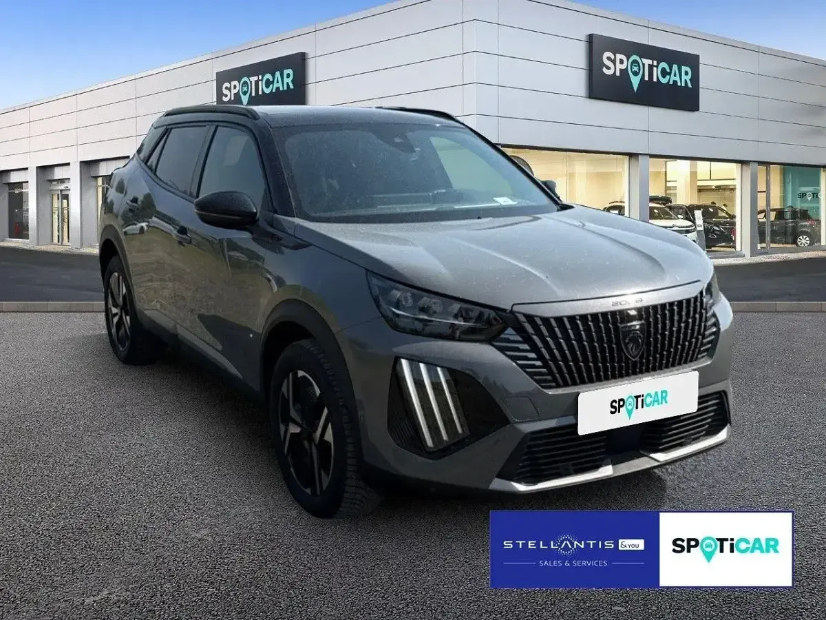 Gebraucht Peugeot 2008 GT 131 PS (96 kW) 2024 Grau SUV