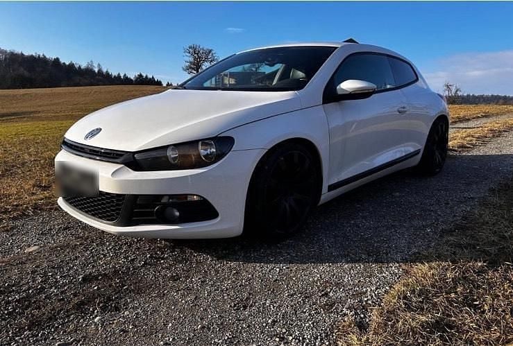 Gebraucht VW Scirocco 122 PS (89 kW) 2009 Weiß Coupé