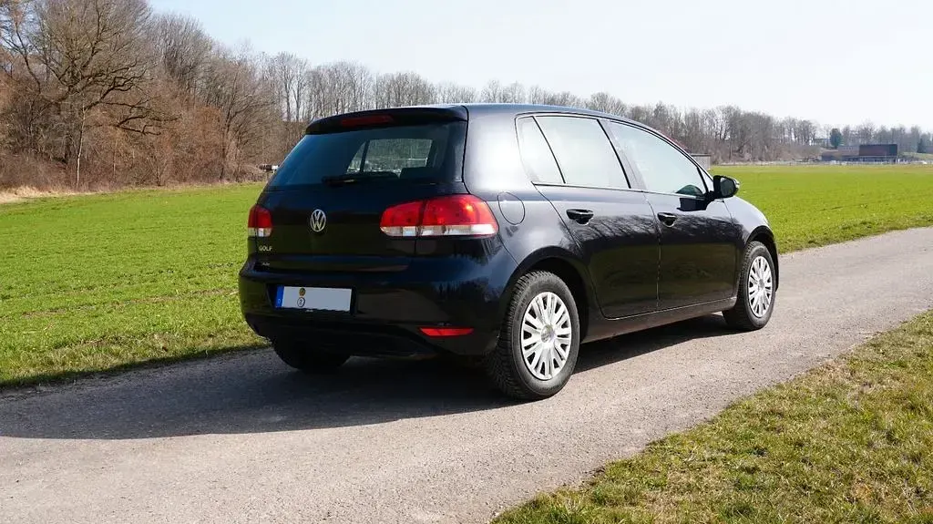 Gebraucht VW Golf VI Trendline 80 PS (58 kW) 2009 Schwarz Limousine