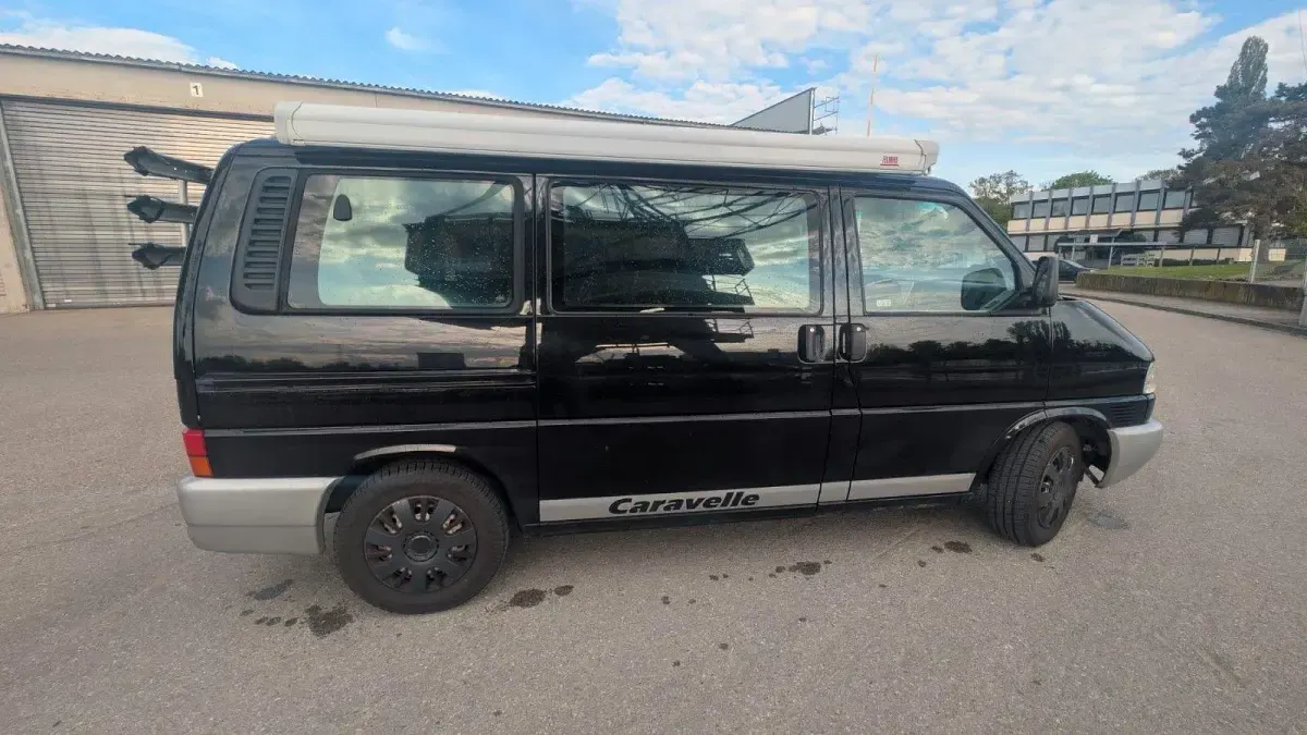 Gebraucht VW Multivan 102 PS (75 kW) 1998 Schwarz Van / Kleinbus