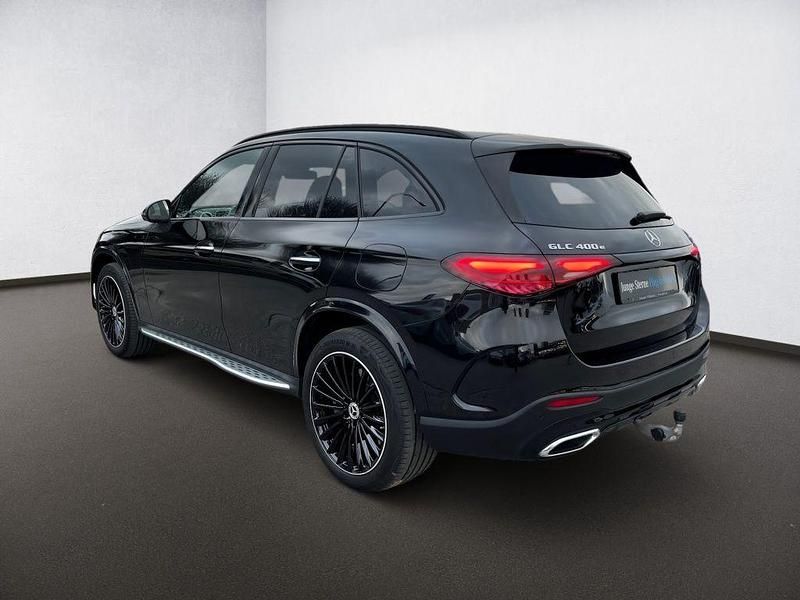 Gebraucht Mercedes GLC400d Premium 381 PS (280 kW) 2024 Metalliclack obsidianschwarz SUV