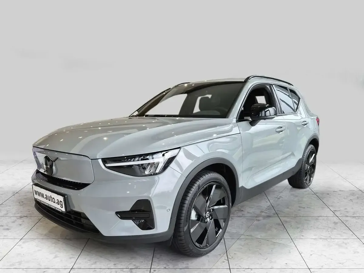 Neu Volvo EX40 Plus 185 kW (252 PS) 2025 Vapour grey SUV