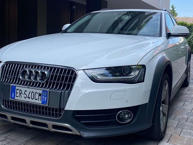 Weiß Gebraucht 2013 Audi A4 Allroad Kombi | 17.500 € (Fairer Preis) - Bild 1/4