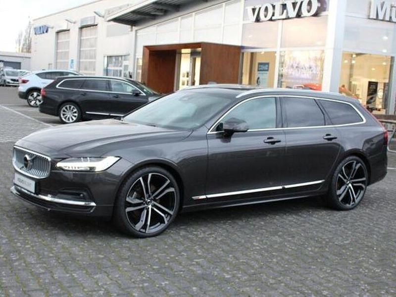 Gebraucht Volvo V90 Plus 197 PS (144 kW) 2023 731 platinum grey metallic Kombi