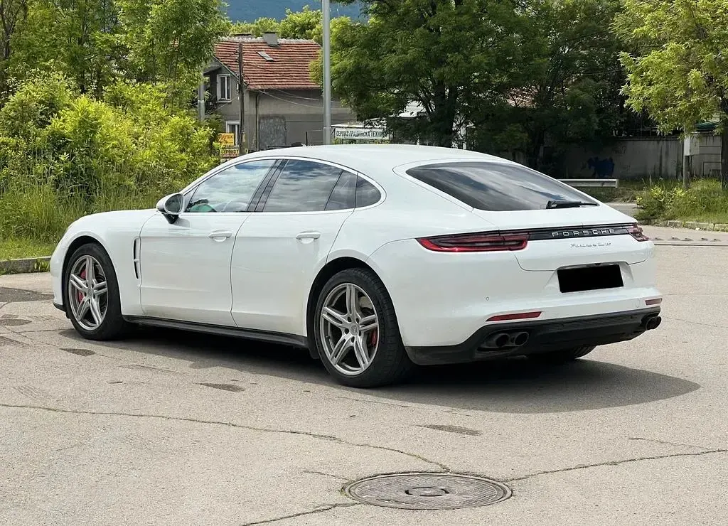 Gebraucht Porsche Panamera Turbo Sport 549 PS (403 kW) 2017 Weiß Kleinwagen