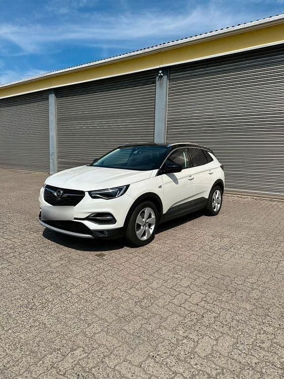 Weiß Gebraucht 2019 Opel Grandland X Ultimate SUV | 15.900 € (Superpreis) - Bild 1/4