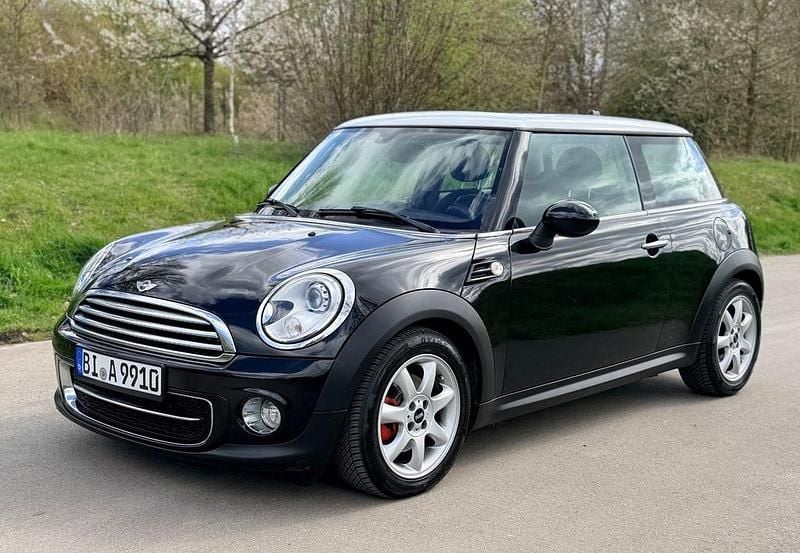 Gebraucht Mini Cooper 111 PS (81 kW) 2013 Schwarz Kleinwagen