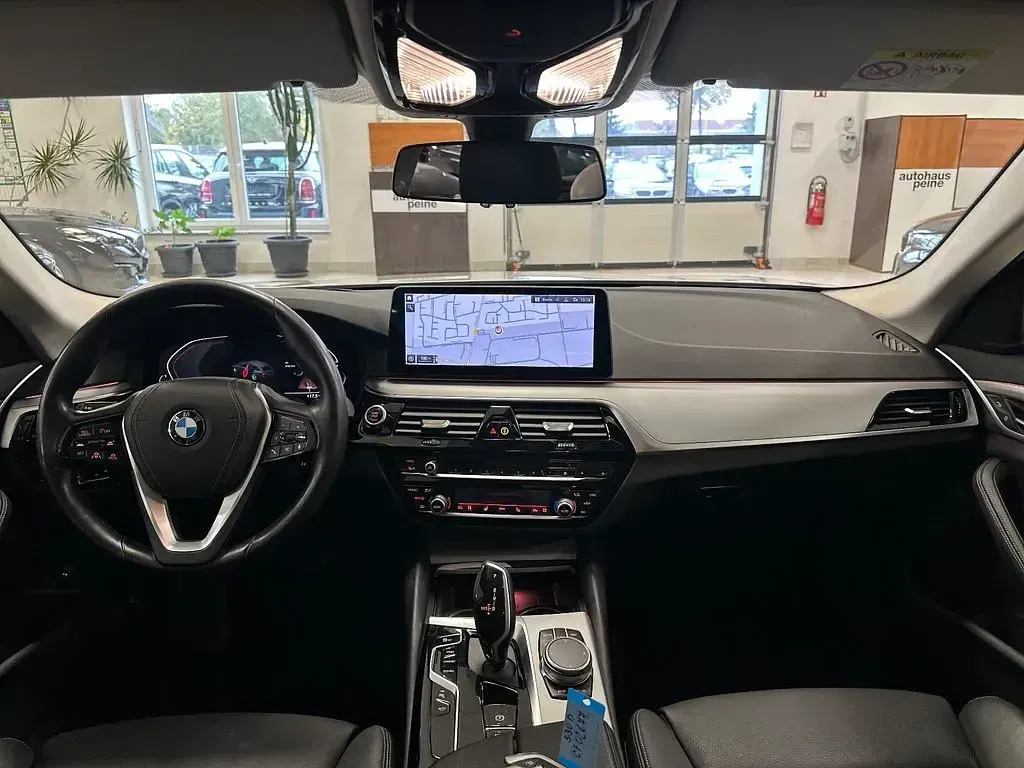 Gebraucht BMW 530 Performance 286 PS (210 kW) 2020 Weiß Limousine