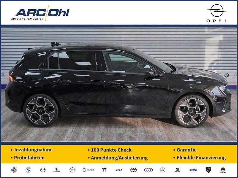 Gebraucht Opel Astra Ultimate 131 PS (96 kW) 2024 Karbon schwarz Limousine