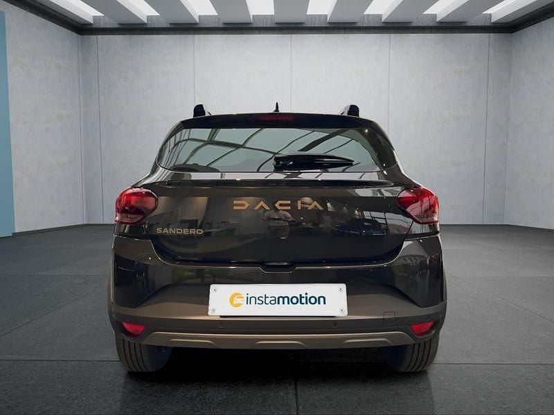 Neu Dacia Sandero Stepway 90 PS (66 kW) 2025 Schwarz Kleinwagen