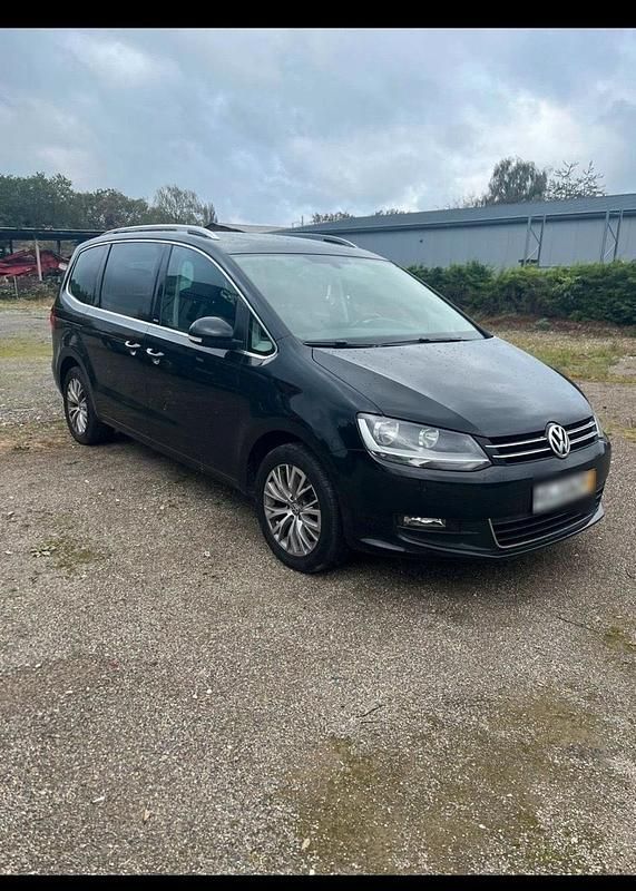 Gebraucht VW Sharan 140 PS (102 kW) 2012 Schwarz Van / Kleinbus