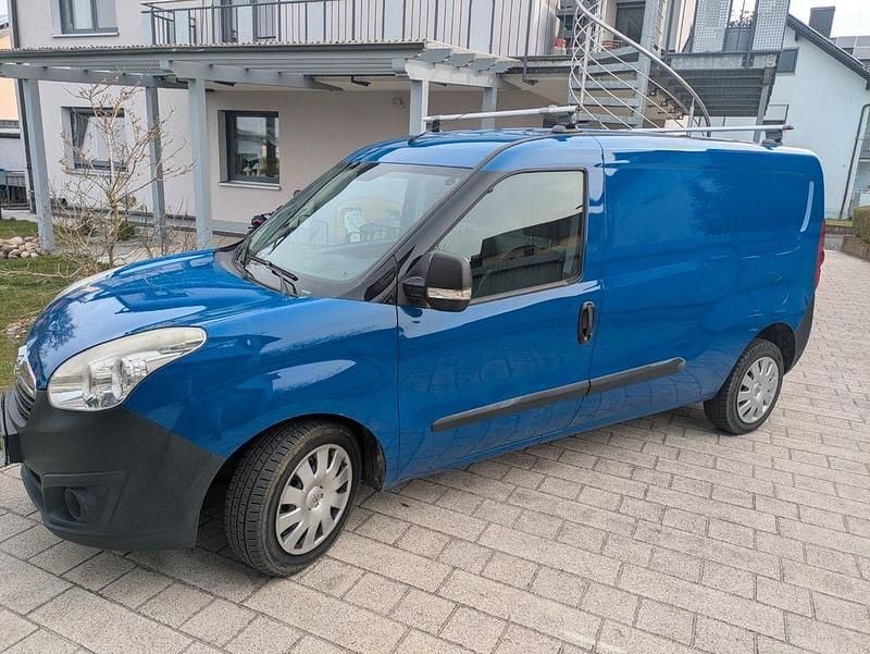 Gebraucht Opel Combo 105 PS (77 kW) 2014 Blau Van / Kleinbus