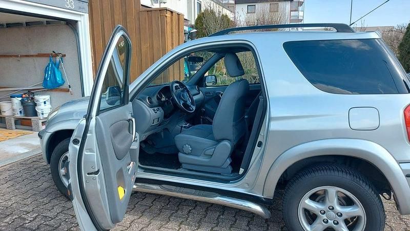 Gebraucht Toyota RAV4 Limited 150 PS (110 kW) 2003 Silber SUV
