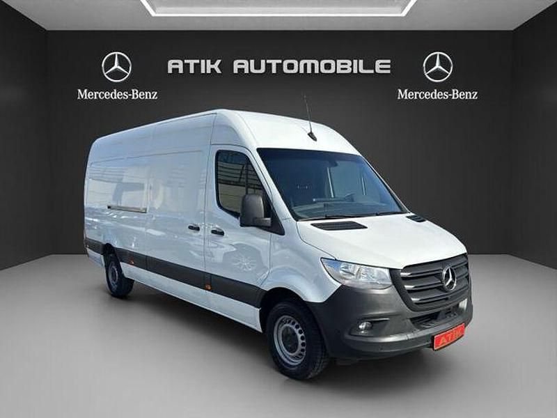 Gebraucht Mercedes Sprinter 170 PS (125 kW) 2021 Arktisweiss (metallic) Van