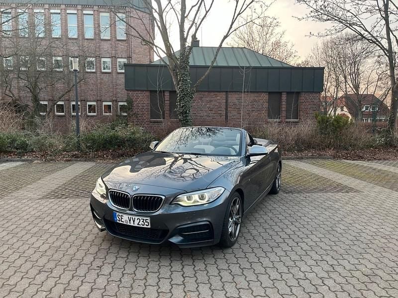 Gebraucht BMW M235 M Sport 326 PS (239 kW) 2015 Grau Cabrio
