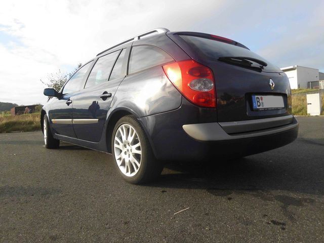 Gebraucht Renault Laguna GrandTour 163 PS (119 kW) 2002 Blau metallic Kombi
