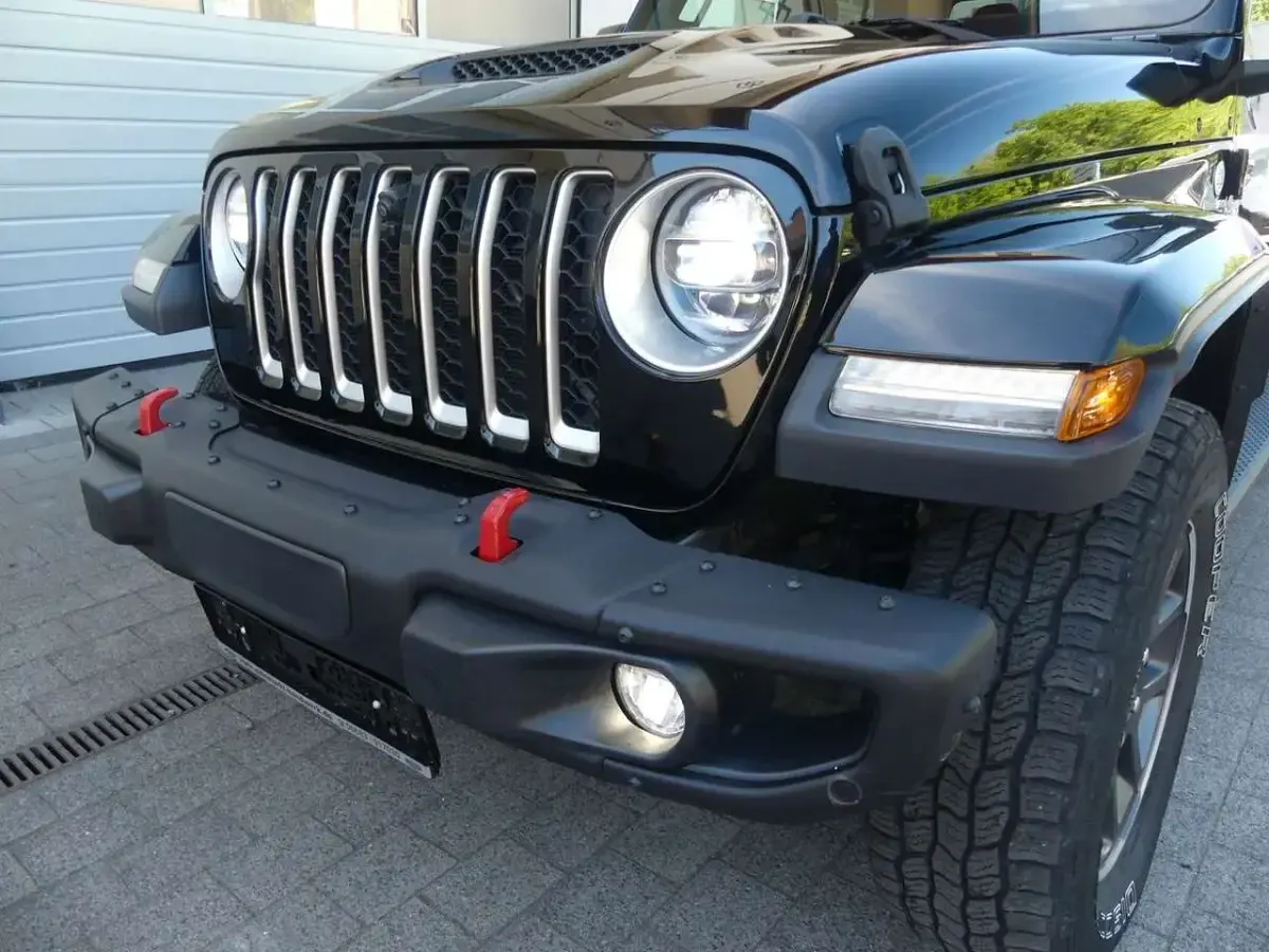 Gebraucht Jeep Gladiator Overland 264 PS (194 kW) 2021 Schwarz Pickup
