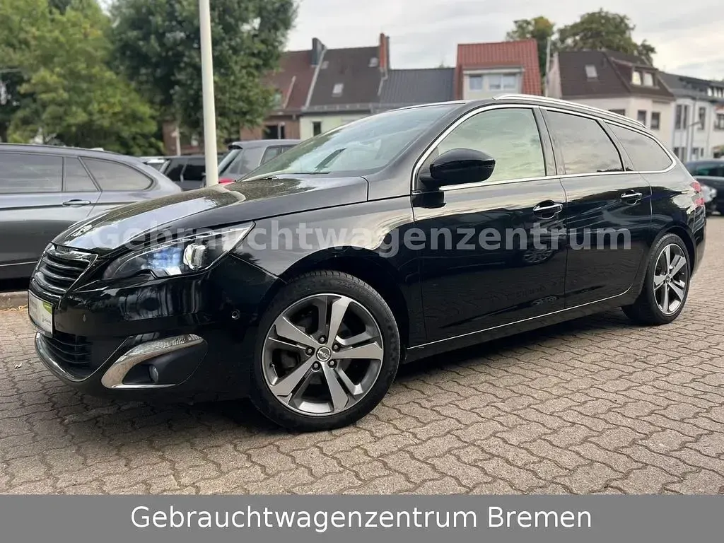 Gebraucht Peugeot 308 SW Allure 116 PS (85 kW) 2015 Schwarz Kombi