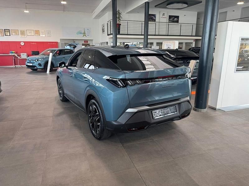 Neu Peugeot 3008 Allure 136 PS (100 kW) 2026 Blau SUV