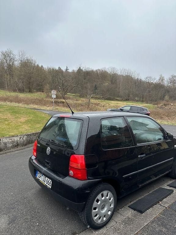 Gebraucht VW Lupo 60 PS (44 kW) 2002 Schwarz Kleinwagen