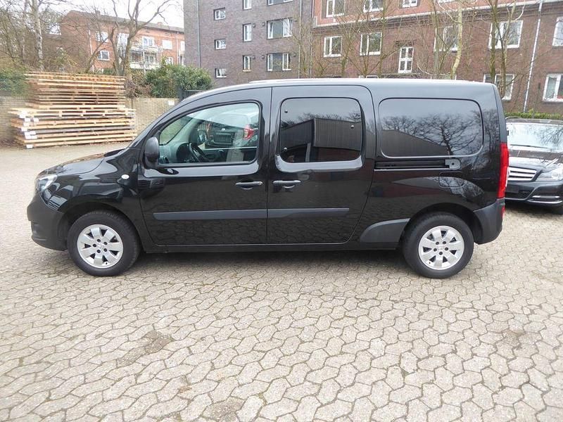 Gebraucht Mercedes Citan 111 110 PS (80 kW) 2017 Schwarz Van / Kleinbus