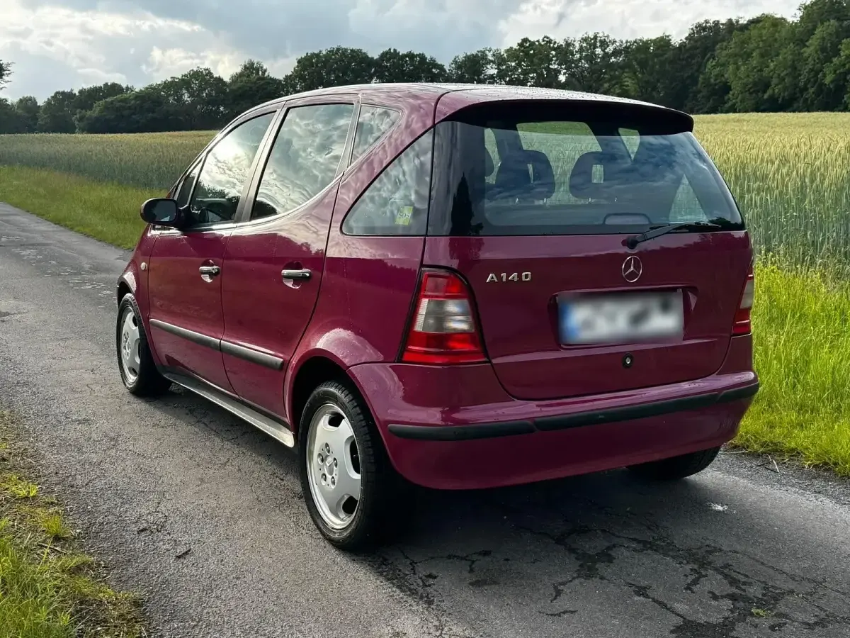 Gebraucht Mercedes A140 90 PS (66 kW) 1998 Andere farben Kleinwagen