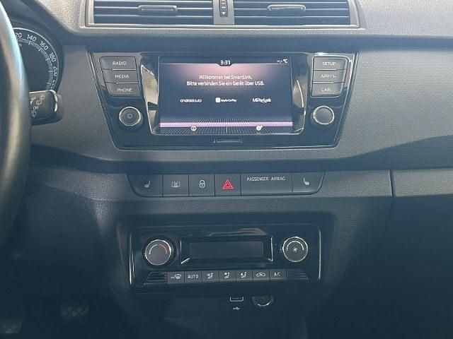 Gebraucht Skoda Fabia Ambition 95 PS (69 kW) 2022 Rot Kombi