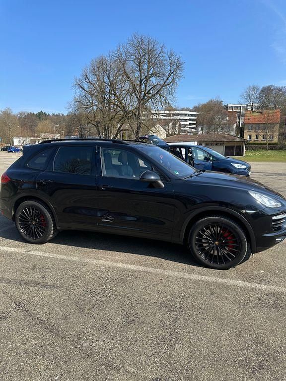 Gebraucht Porsche Cayenne Turbo 500 PS (367 kW) 2011 Schwarz SUV